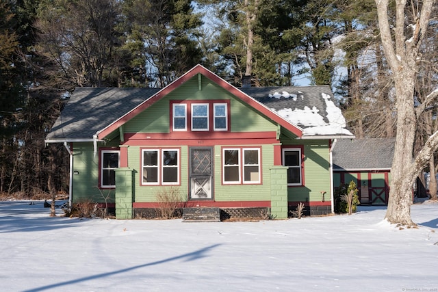 view of front of property