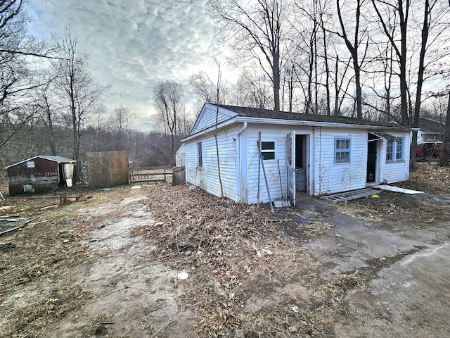 view of outbuilding