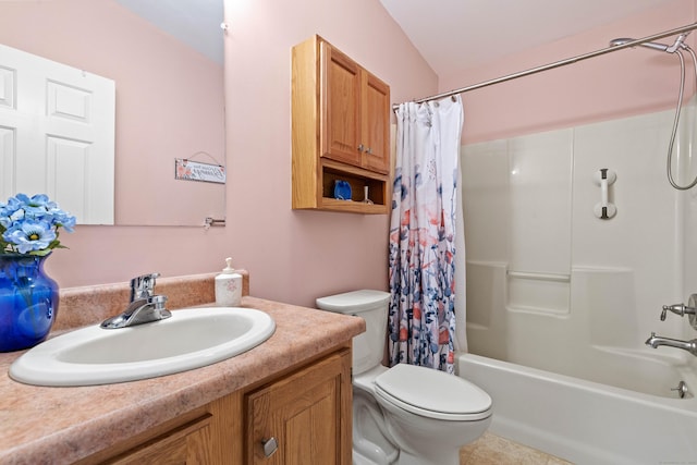 full bathroom featuring toilet, vanity, and shower / tub combo with curtain