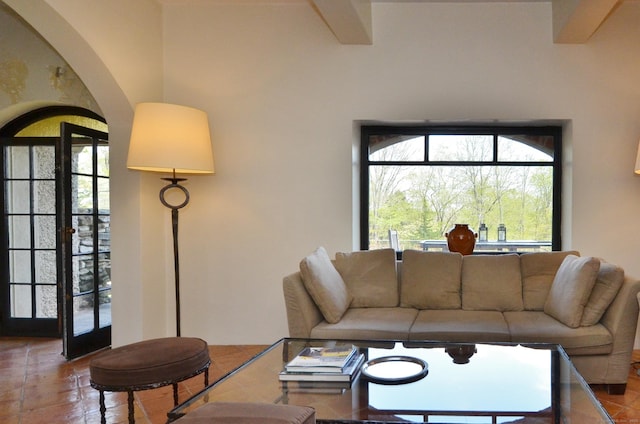 7 Old Depot Rd, Chester, CT 06412 - living area with arched walkways
