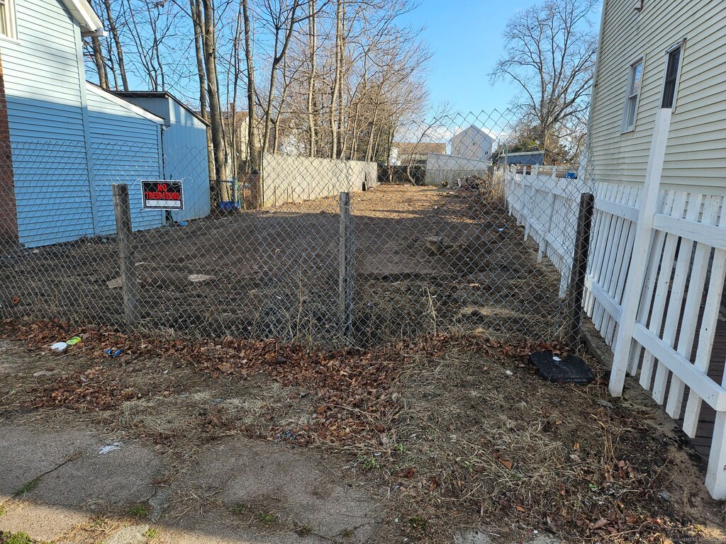 34 Thomas St, West Haven, CT 06516 - photo 1