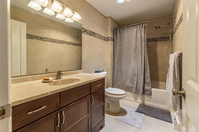 131 Hunters Ln Unit 131, Newington, CT 06111 - full bathroom with toilet, tile walls, tile patterned floors, shower / tub combo, and vanity
