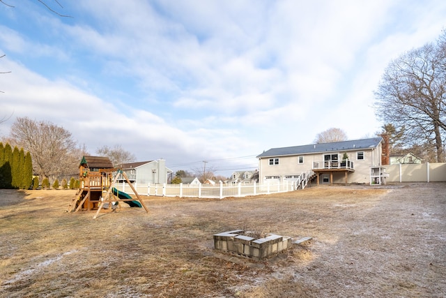 view of yard featuring a playground