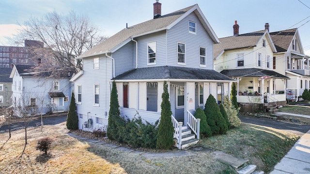 view of front of home with covered porch