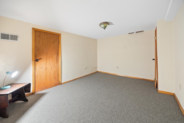 empty room with carpet