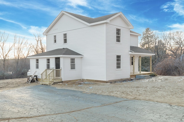 view of front of home