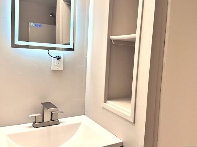 bathroom with sink