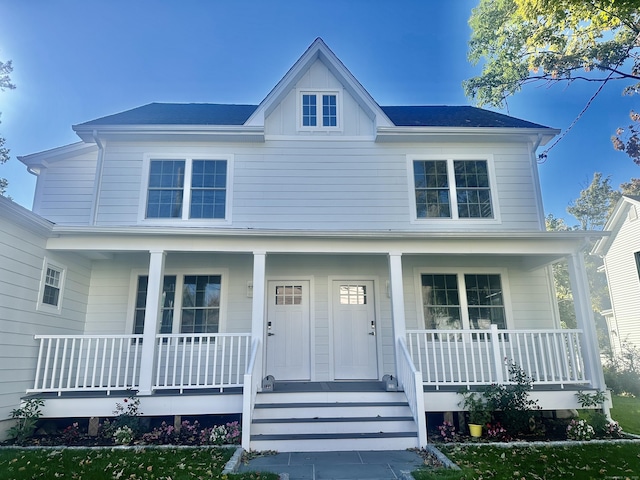 view of front of house with a porch