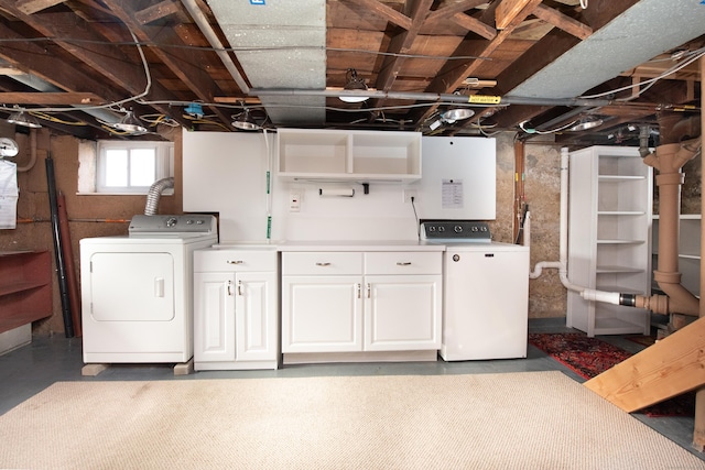 basement featuring washer / clothes dryer