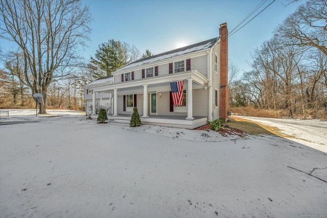 view of front of property featuring covered porch