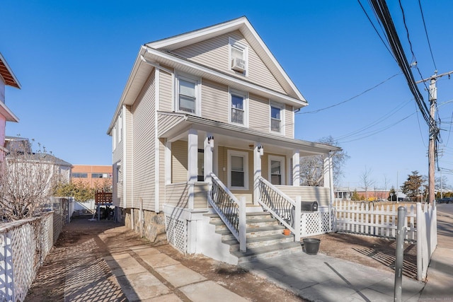 view of front of house with covered porch