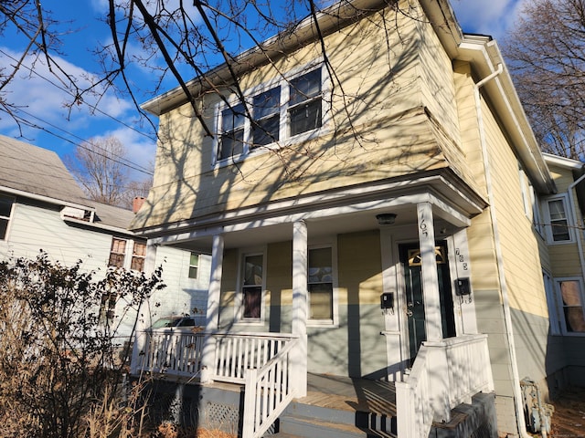 view of front facade featuring covered porch