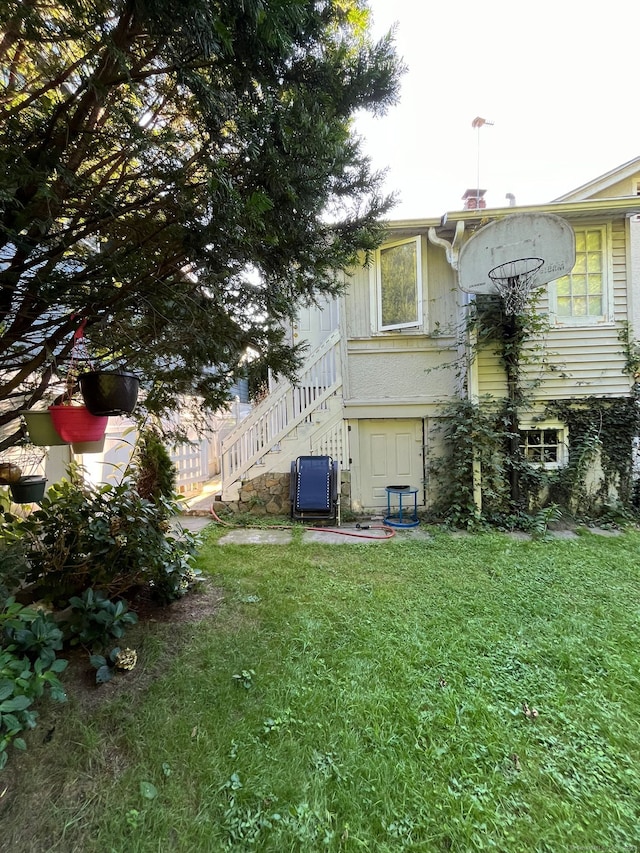 57 Prospect St, Greenwich, CT 06830 - view of yard