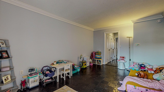 game room featuring crown molding