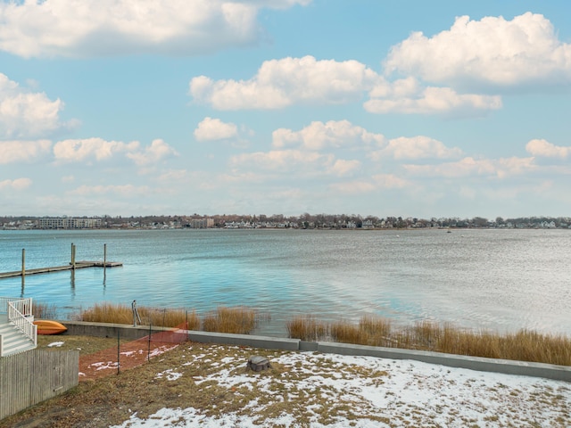 Listing photo 2 for 36 Shorefront Park, Norwalk CT 06854