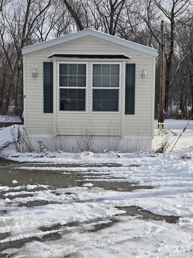 view of front of home