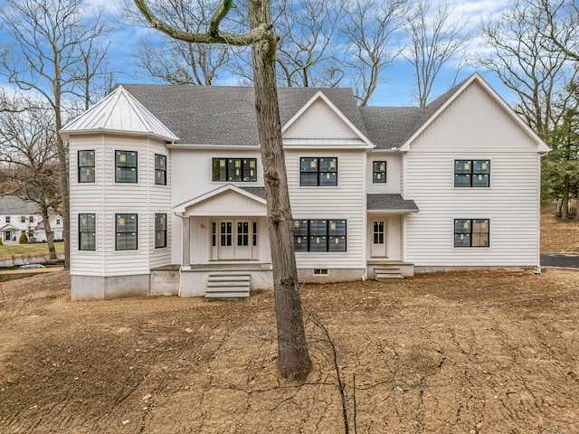 view of front of house with a front yard