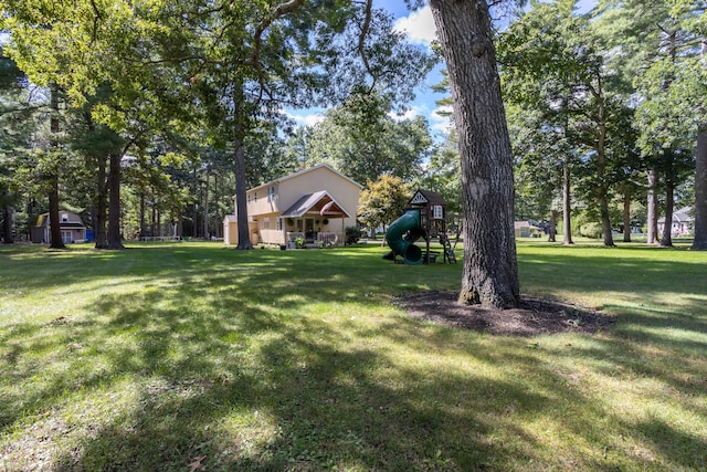 view of yard featuring a playground