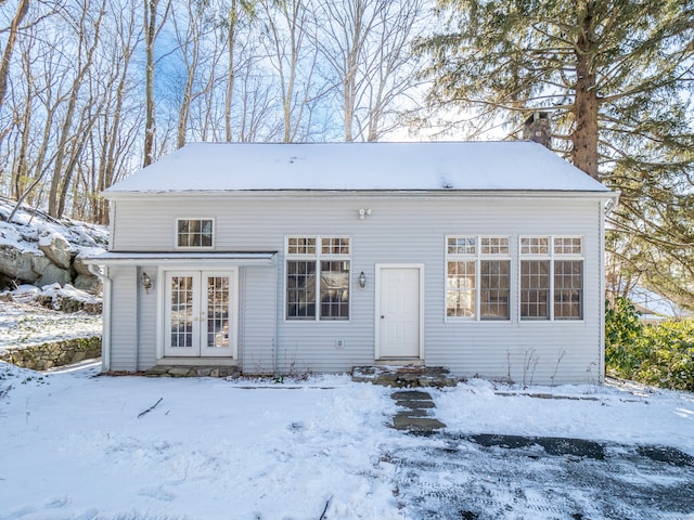 view of front of property featuring french doors