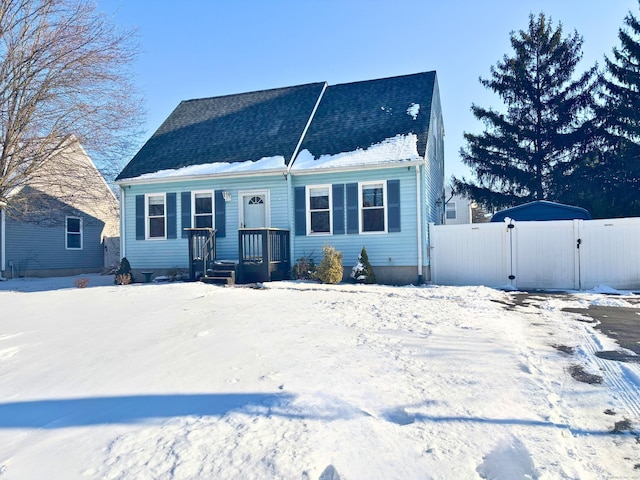 view of front of property