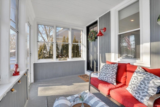 view of sunroom / solarium