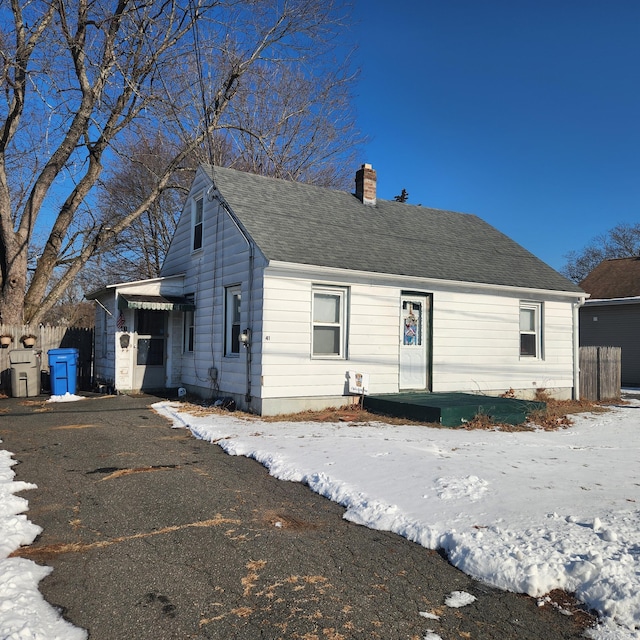 view of front of home