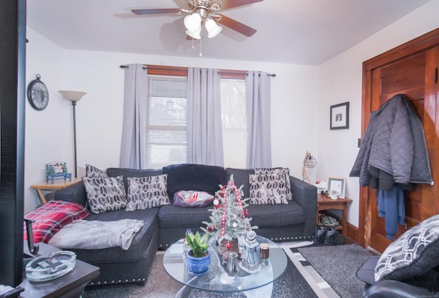 living room featuring ceiling fan