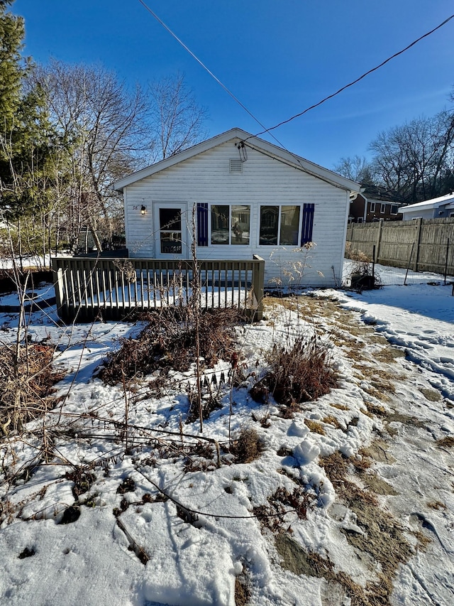 view of front of property featuring a deck