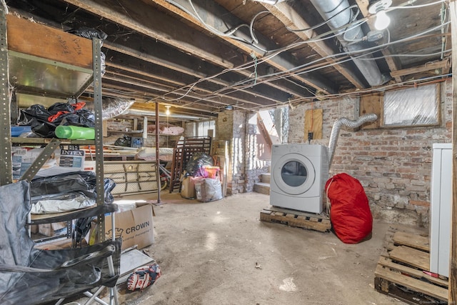 basement with washer / clothes dryer