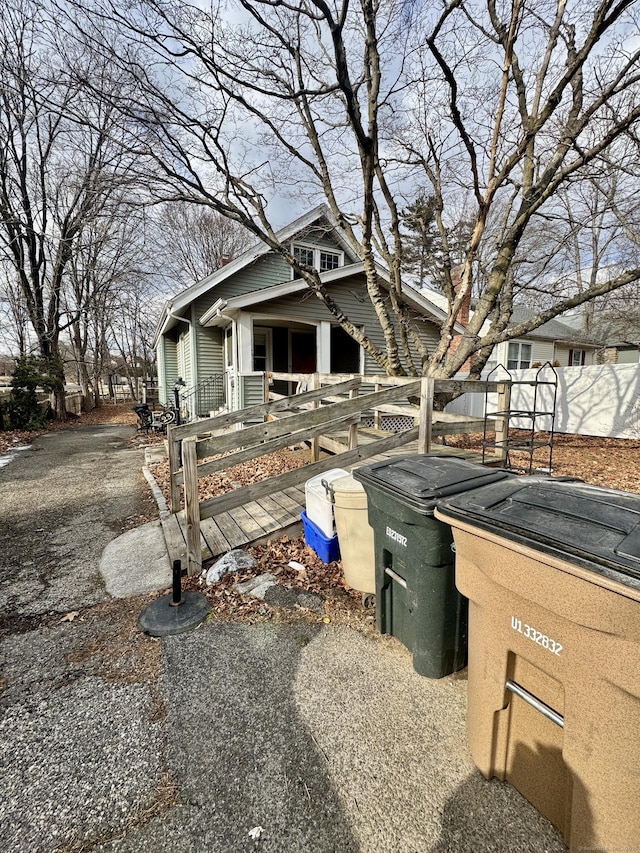 view of front of property