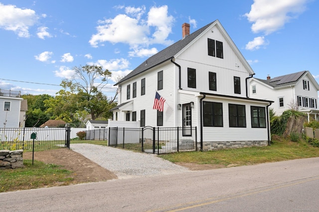 view of front of house