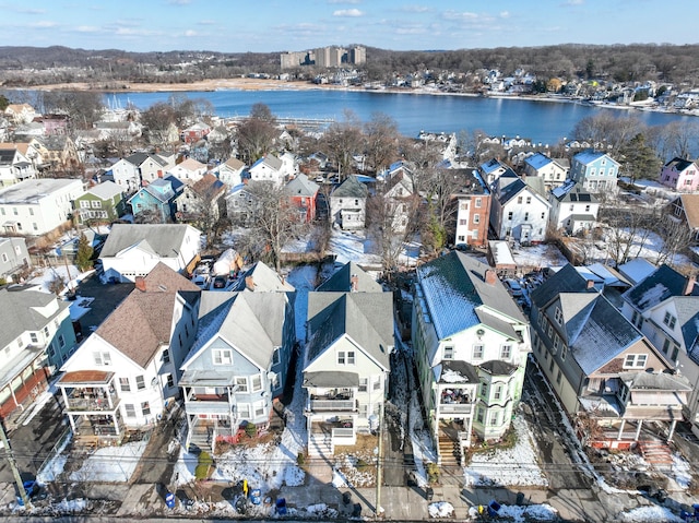 bird's eye view with a water view