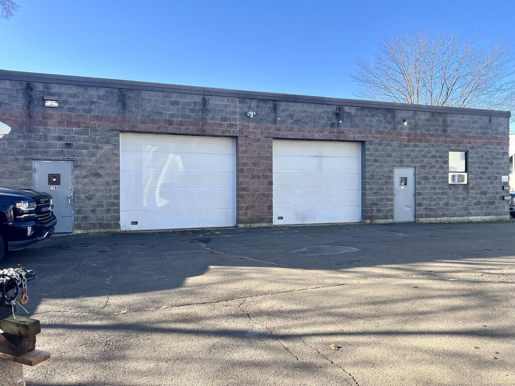 garage featuring cooling unit