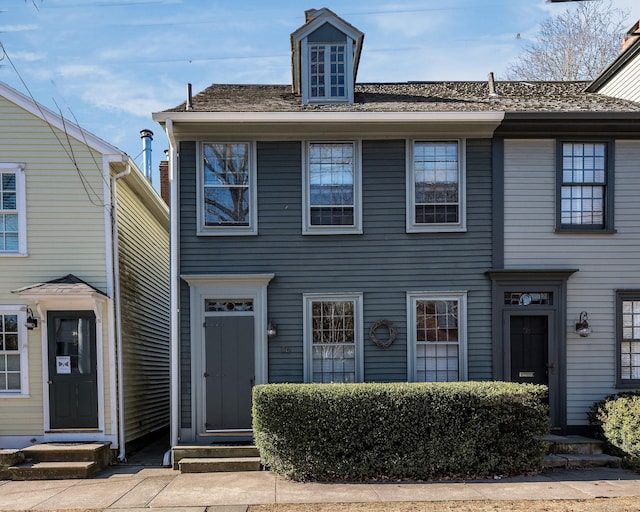 view of front of house