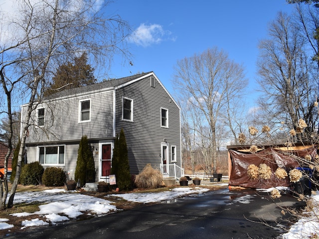 view of front of home