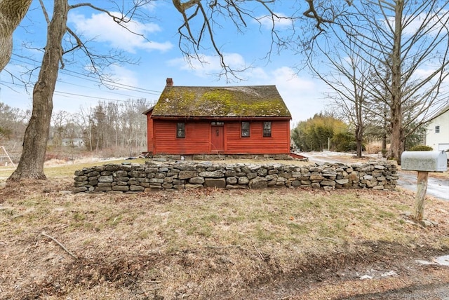 view of side of home