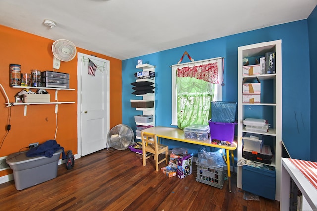 office area with dark hardwood / wood-style floors