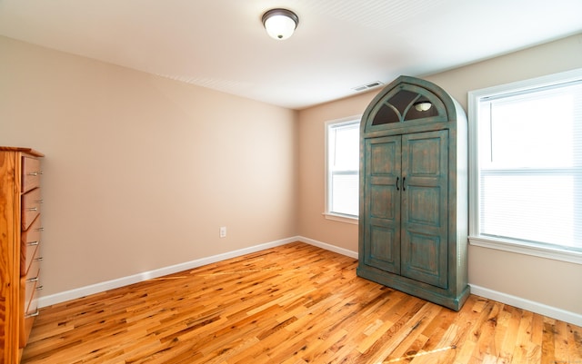 foyer with light hardwood / wood-style flooring