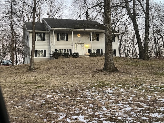 view of split foyer home