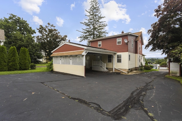 view of front of house