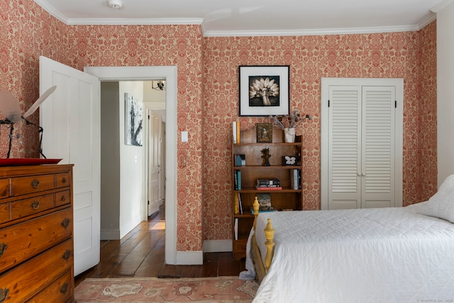 4 Main St, Salisbury, CT 06068 - bedroom featuring wallpapered walls, crown molding, hardwood / wood-style floors, and a closet