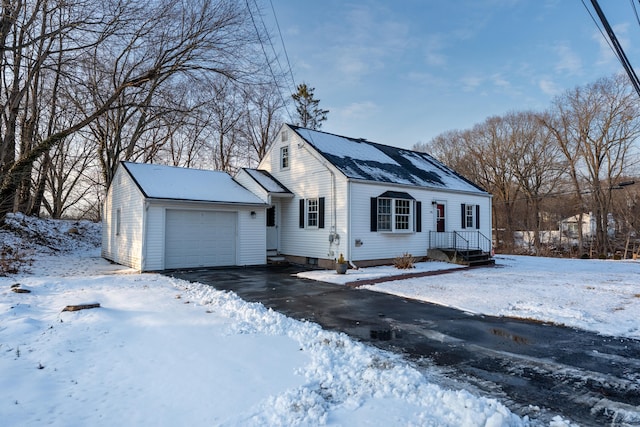 view of front facade with a garage