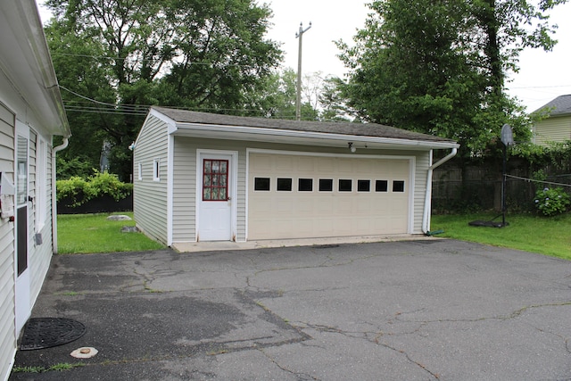 30 Grove Pl, Danbury, CT 06810 - photo 37
