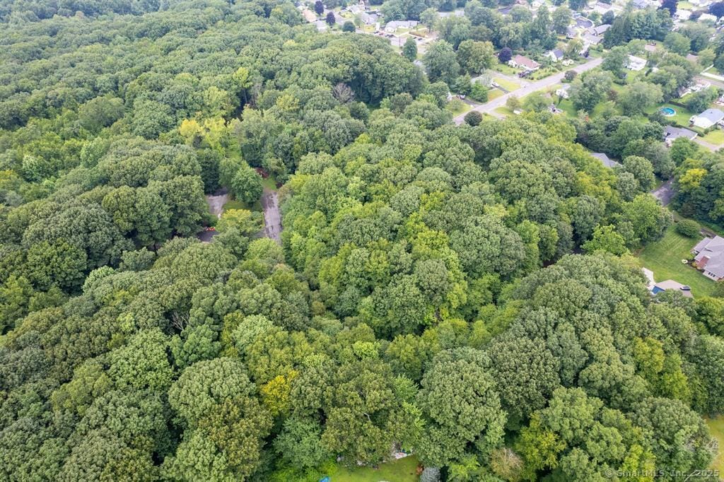 20 Coral Dr, Plymouth, CT 06786 - photo 2