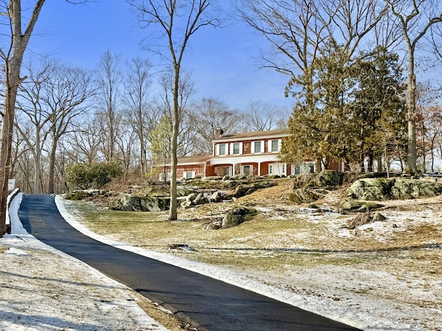 view of front of house