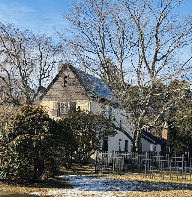 view of side of property