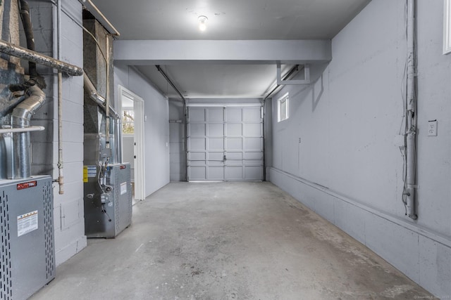 garage with heating unit