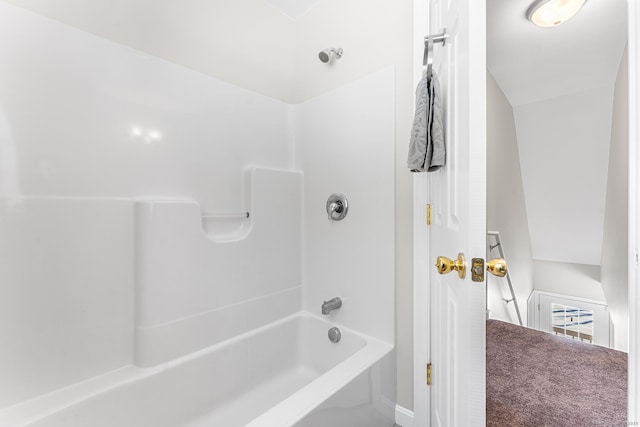 bathroom featuring shower / bathtub combination