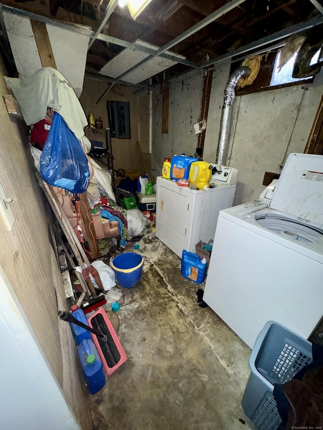 interior space featuring independent washer and dryer