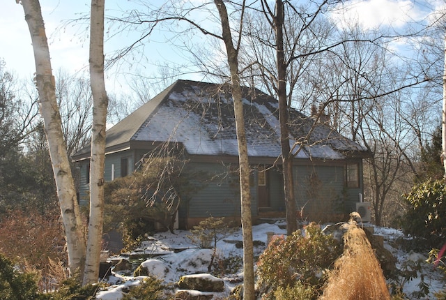 view of property exterior